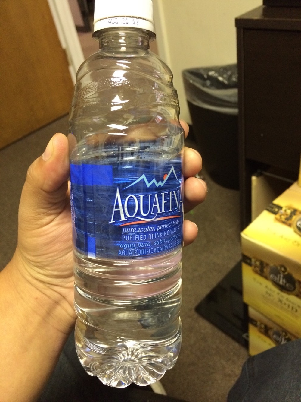 Aquafina Drinking Water 16.9 Oz Aquafina Drinking Water 16.9 Oz